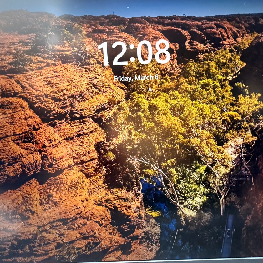 Dell Brand nee laptop